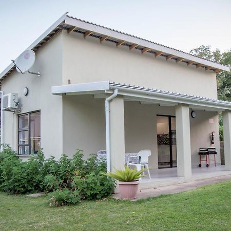 870 On Riverview Drive Mtubatuba Luaran gambar